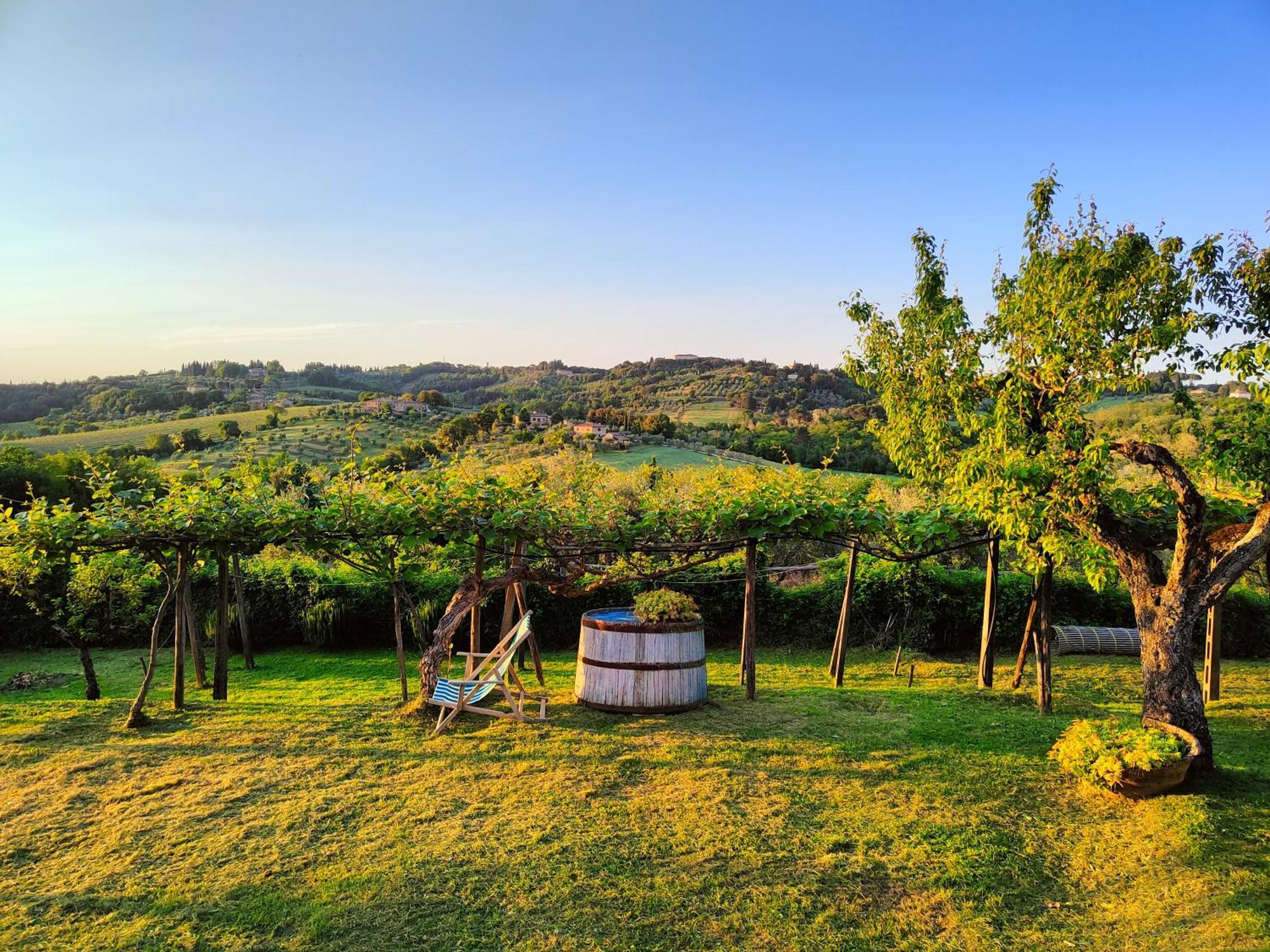 Borgo Villa Certano - Case Vacanza In Toscana Siena Exteriör bild