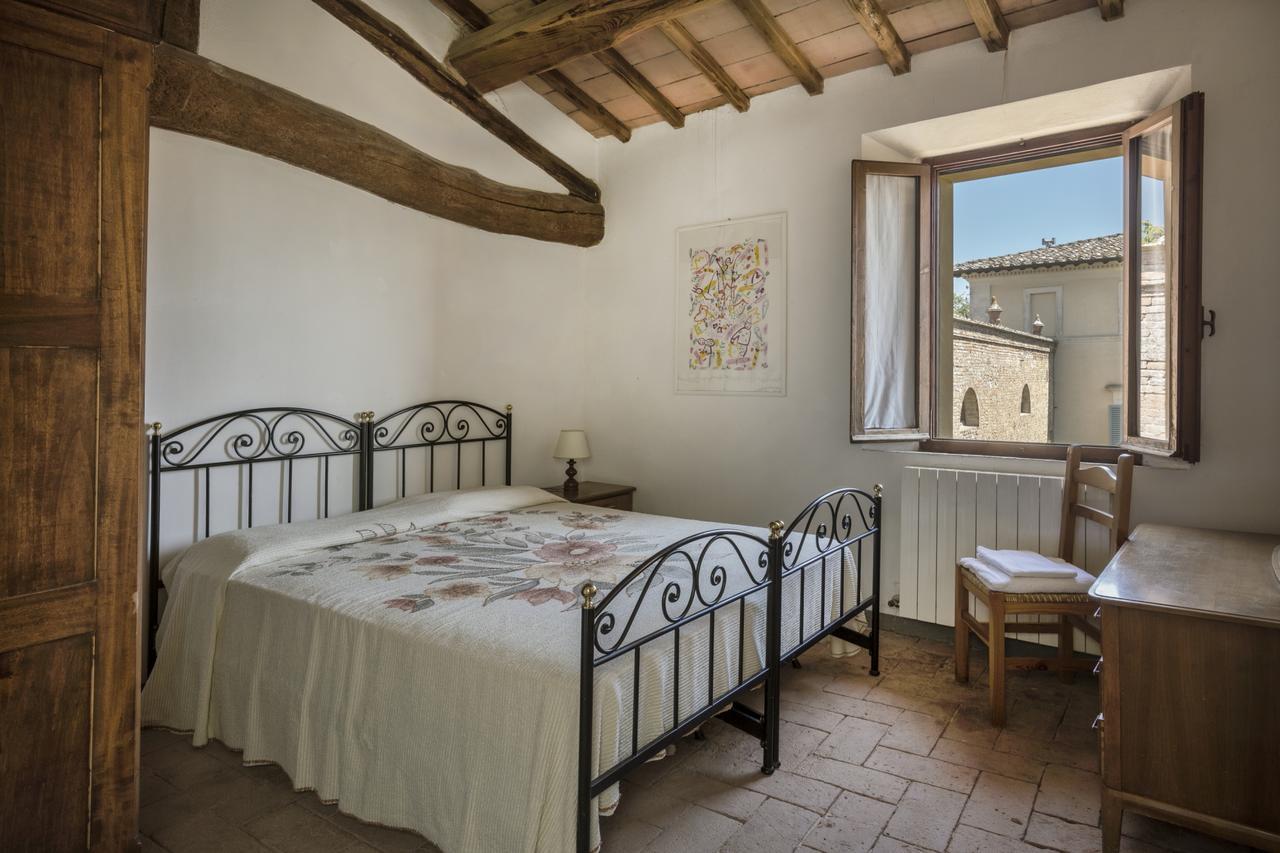 Borgo Villa Certano - Case Vacanza In Toscana Siena Exteriör bild