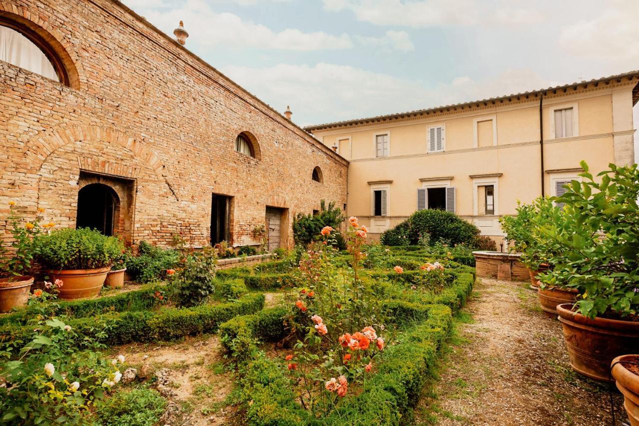 Borgo Villa Certano - Case Vacanza In Toscana Siena Exteriör bild